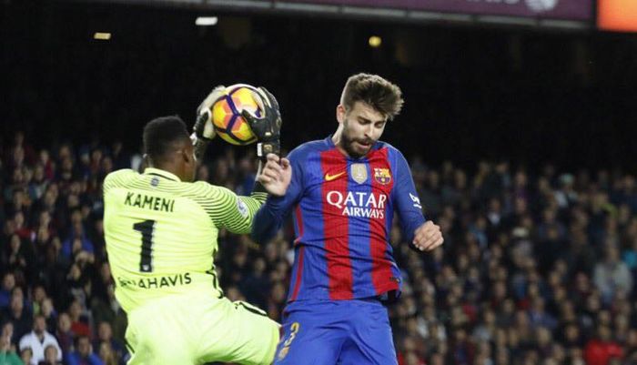 Kameni trở thành người hùng của Malaga