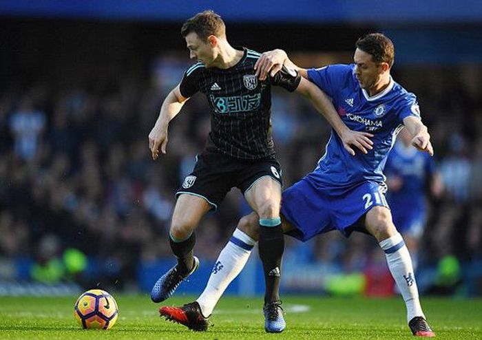 West Brom tổ chức phòng ngự chặt chẽ