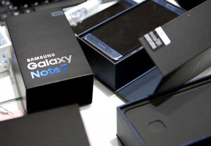 Samsung riêng tuyên bố sẽ giải tán văn phòng chiến lược của mình do gây ra sự bê bối này. 