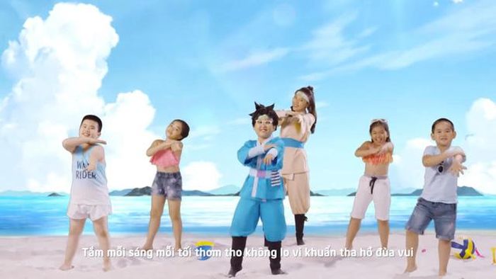 Vui chơi ngoài trời là một hình thức hiệu quả giúp trẻ phát triển toàn diện hơn
