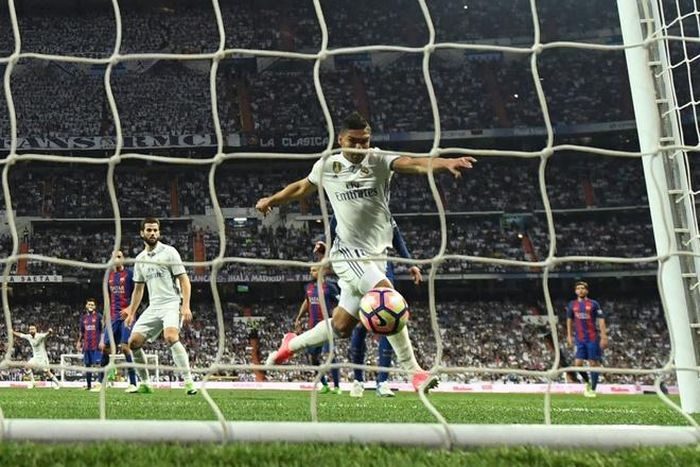 Casemiro ghi 3 bàn La Liga chỉ sau 3 cú sút trúng đích. 