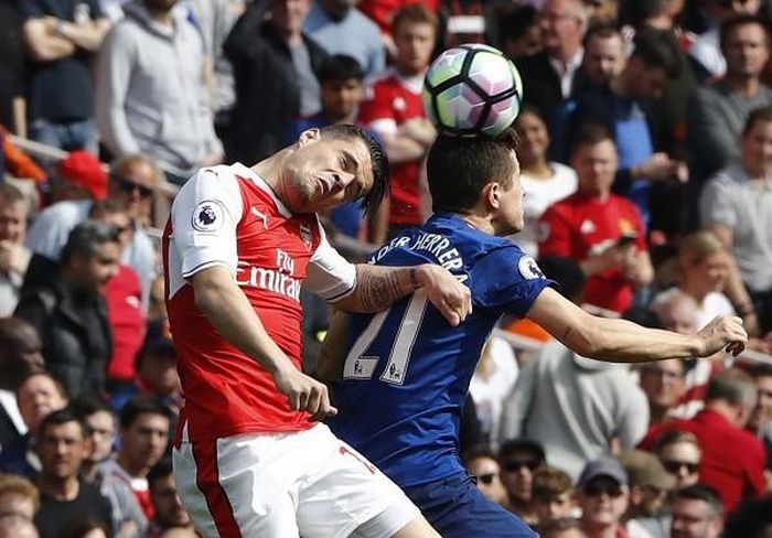 Hiệp 1 cuộc đọ sức giữa Arsenal và M.U đã khép lại với bảng tỷ số câm lặng.