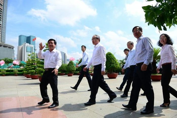 Trong phát biểu nhậm chức Bí thư Thành ủy TP.HCM, ông Nguyễn Thiện Nhân nói hôm nay là một ngày rất đặc biệt với ông vì được trở về TP.HCM lần thứ hai. Lần thứ nhất là khi ông ra quân năm 1983.