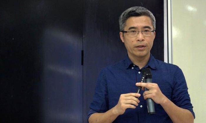“Không rõ vì sao khái niệm “thấu cảm” ít được người Việt dùng?” (Đặng Hoàng Giang).
