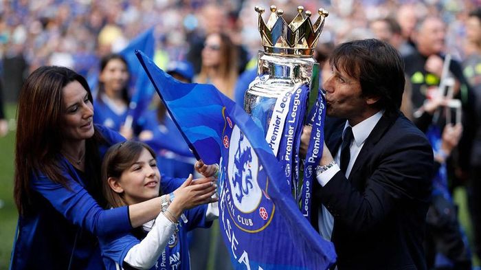 Không chỉ là chiến thắng, Conte còn tạo cách mạng cho Chelsea và bóng đá Anh