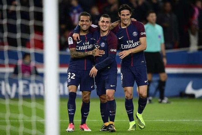 Các cầu thủ PSG vui mừng trong chiến thắng Nice sáng nay.
