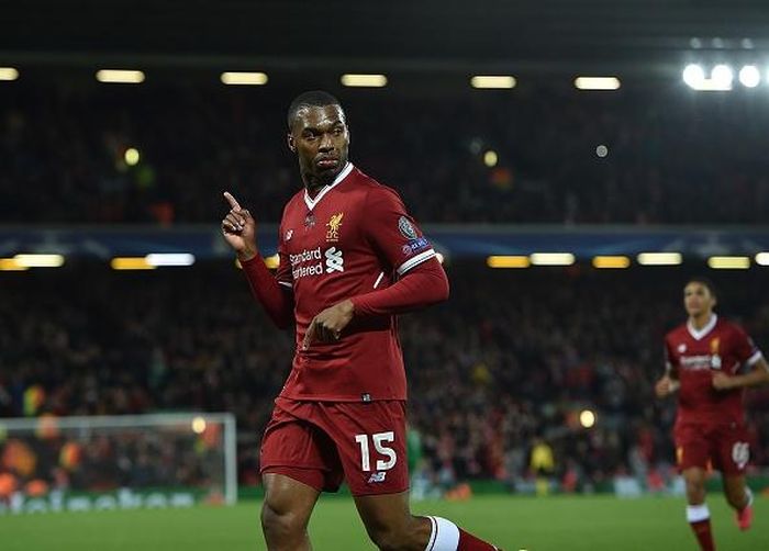 Phút 74, Daniel Sturridge được HLV Juergen Klopp tung vào sân thay thế Mohamed Salah. Chỉ 16 phút sau khi có mặt, chân sút người Anh đã kịp để lại dấu ấn với bàn thắng ấn định tỷ số 3-0 cho Liverpool. Với chiến thắng này, đội chủ sân Anfield giữ vững ngôi đầu bảng E Champions League.