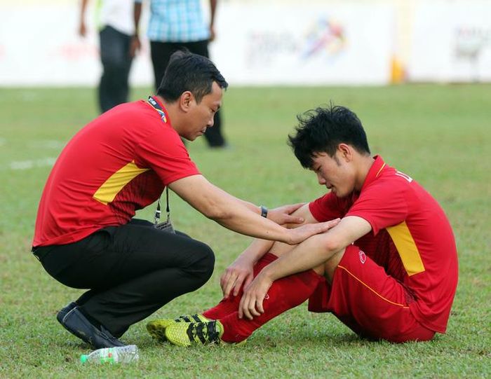Bóng đá Việt Nam bây giờ gặp đối thủ nào cũng sợ