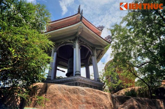 Một số hình ảnh khác về chùa Cổ Thạch.