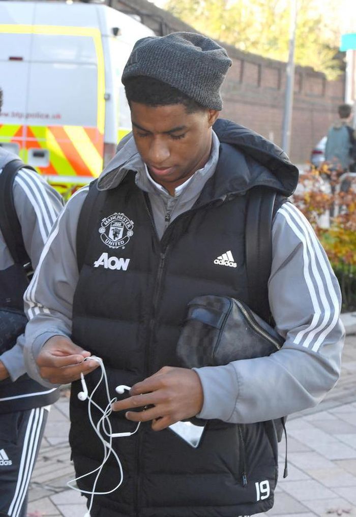 Sao trẻ Marcus Rashford đang có phong độ cao từ đầu mùa và nhiều khả năng sẽ tiếp tục có tên trong đội hình xuất phát của "Quỷ đỏ" đêm nay.