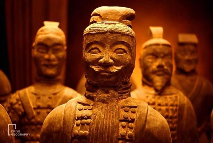  Những chiến binh đất nung sống.