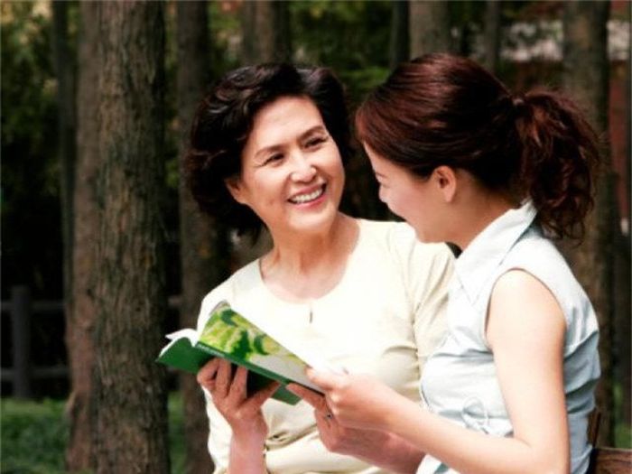 Cãi nhau tay đôi với mẹ chồng, tạo ra một lần mâu thuẫn sẽ gây một vết rạn quá lớn cho quan hệ của bạn với mẹ chồng mà sau này thậm chí bạn dù có nỗ lực đến mấy cũng khó lòng mà phá bỏ được. (Ảnh minh họa)