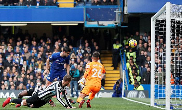 Morata đánh đầu ghi bàn thứ 2 cho Chelsea