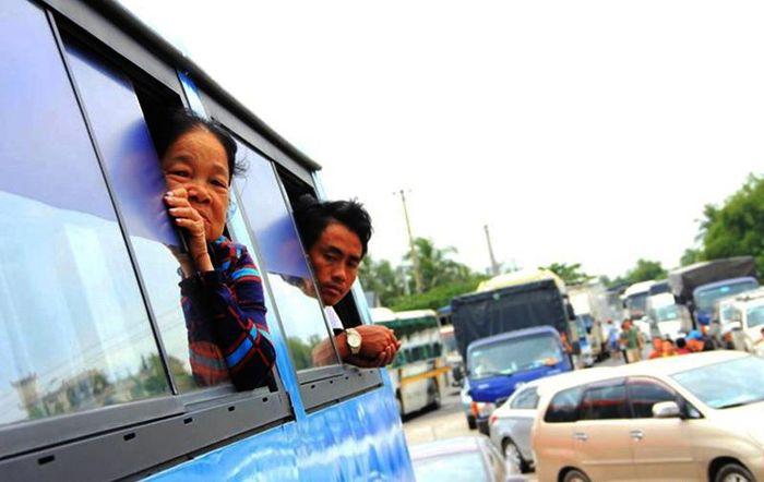  Nhiều người vô can bị “vạ lây” bởi câu chuyện đang diễn ra tại Trạm BOT Cai Lậy