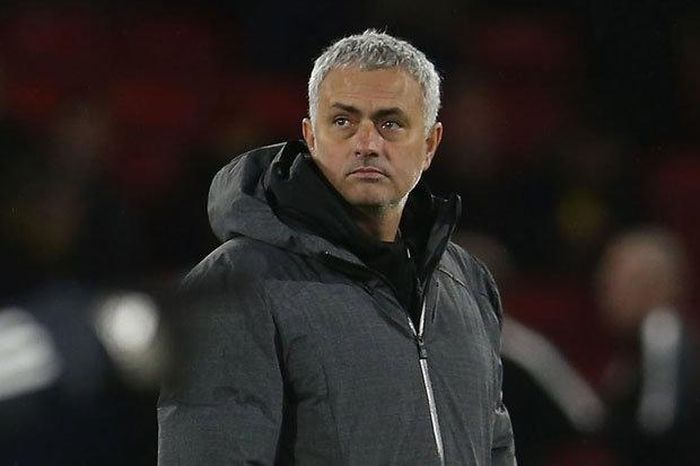 Sếp MU từ chỗ hào hứng muốn gia hạn với Mourinho, giờ tạm hoãn đàm phán