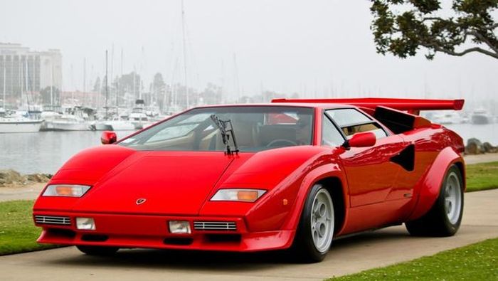 Hiện nay, Lamborghini là một trong những hãng siêu xe nổi tiếng nhất thế giới. Mỗi siêu xe họ làm ra đều trở thành chủ đề bàn tán trong một thời gian dài. Không may mắn như những Aventador, Huracan, Murcielago hay Countach, năm cái tên sau đây là những siêu xe gắn mác bò tót ít được biết đến nhất trên thế giới.