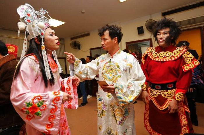 Công Lý năm nay cũng ít đất diễn hơn, nhưng quần áo được chăm chút hơn Ảnh: Nhật Minh