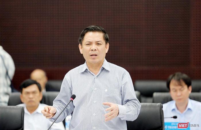 Bộ trưởng Bộ GTVT Nguyễn Văn Thể thừa nhận hạn chế trong tầm nhìn phát triển cảng hàng không