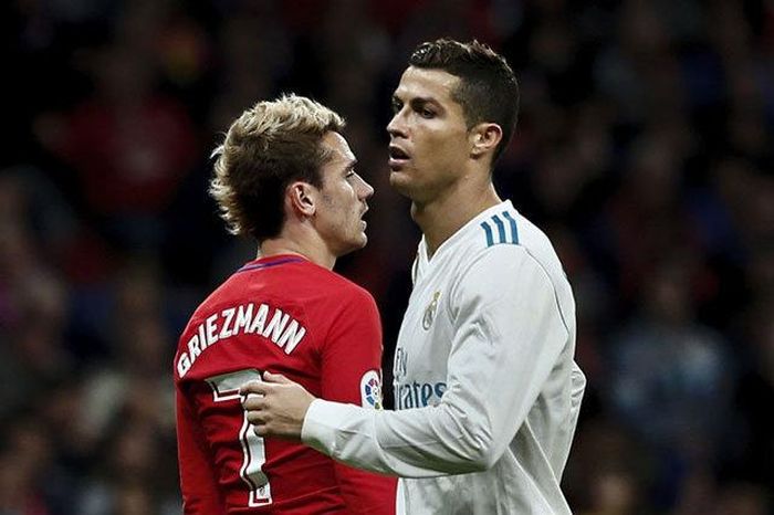 Màn “đọ súng giữa Griezmann (trái) và Ronaldo được rất nhiều người chờ đợi.