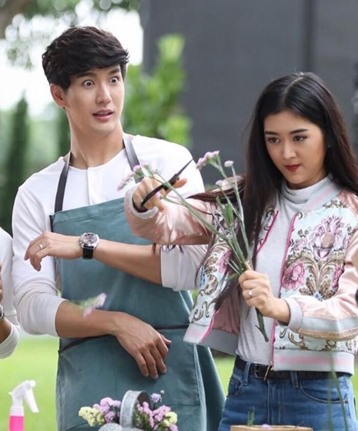 Waenpetch sẽ không phải ghen với bất cứ cô gái nào mà phải ghen với hoa…