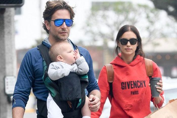 Irina đã sinh cho bạn trai mới Bradley Cooper 1 cô bé kháu khỉnh.