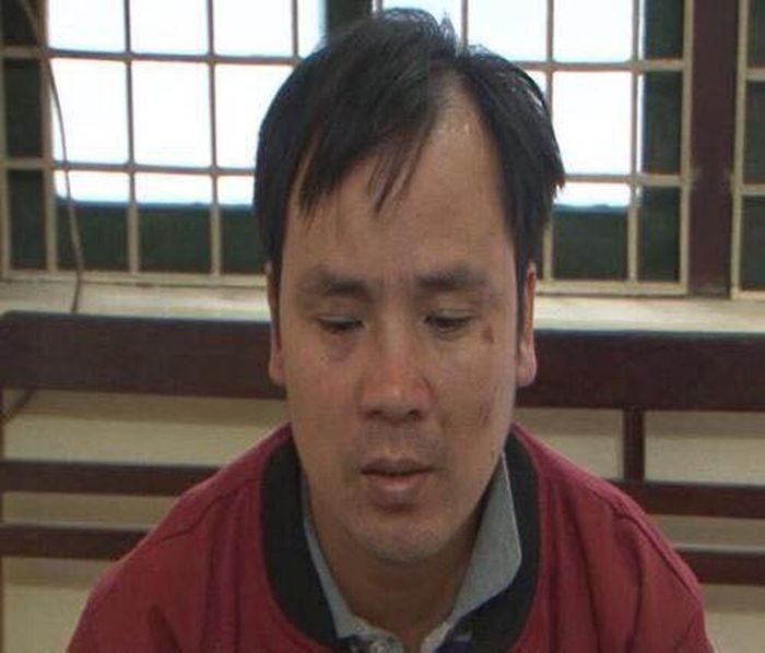 Đối tượng Nguyễn Văn Phương tại cơ quan điều tra. Ảnh ANTĐ