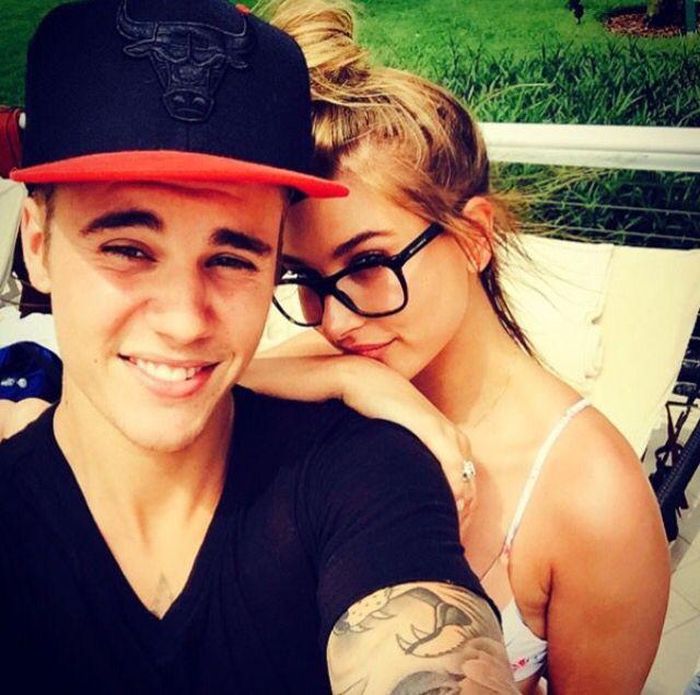 Hailey Baldwin và "hoàng tử nhạc pop" đào hoa từng mặn nồng hồi năm 2015 nhưng chia tay chỉ 1 năm sau đó.