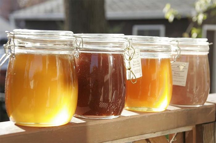 Mật ong có khá nhiều màu sắc.