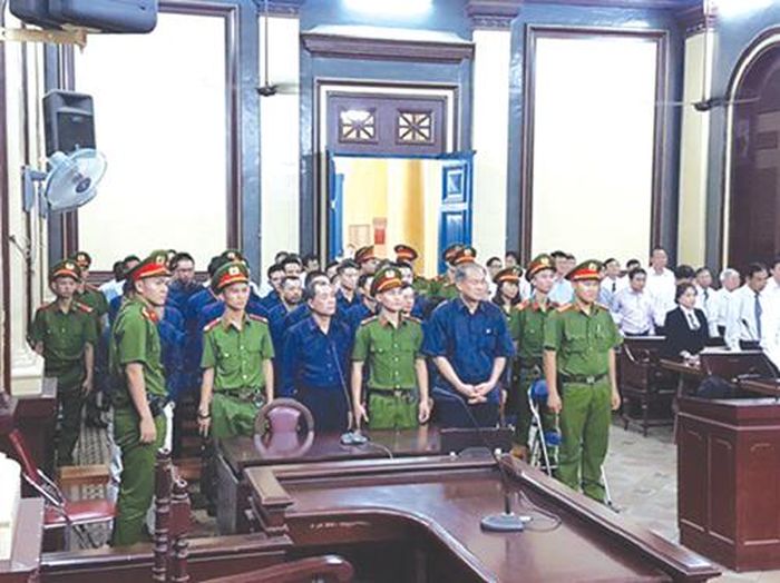 Phiên tòa xét xử vụ án Phạm Công Danh và đồng phạm. Ảnh: P.V 