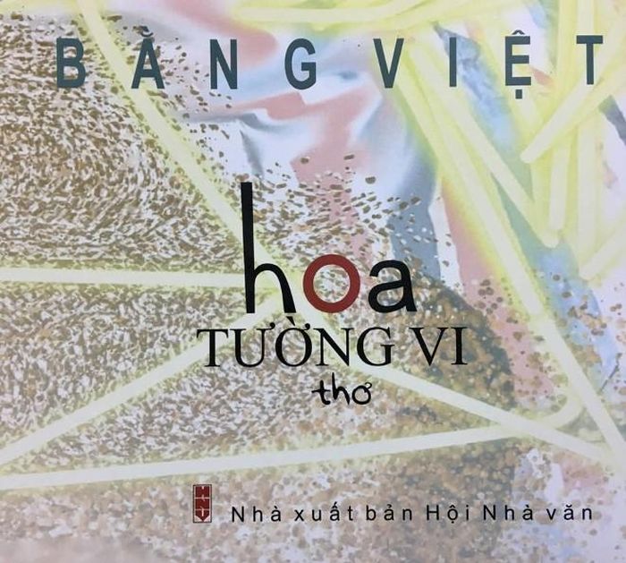 Bìa tập thơ “Hoa tường vi”