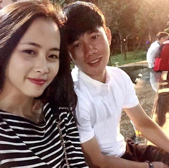  Cặp đôi yêu xa nhưng luôn dành cho đối phương tình cảm chân thành.