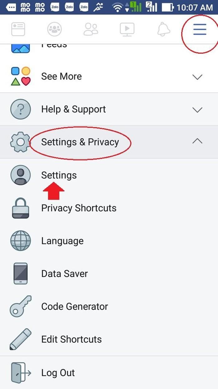 Để giảm bớt thông báo của Facebook trên điện thoại, chúng ta chỉ cần mở ứng dụng Facebook và vào mục Settings (trong danh mục More phía góc).