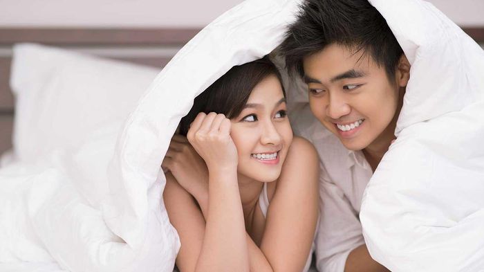 Tình "ngoài luồng" có thể gây họa. Ảnh minh họa