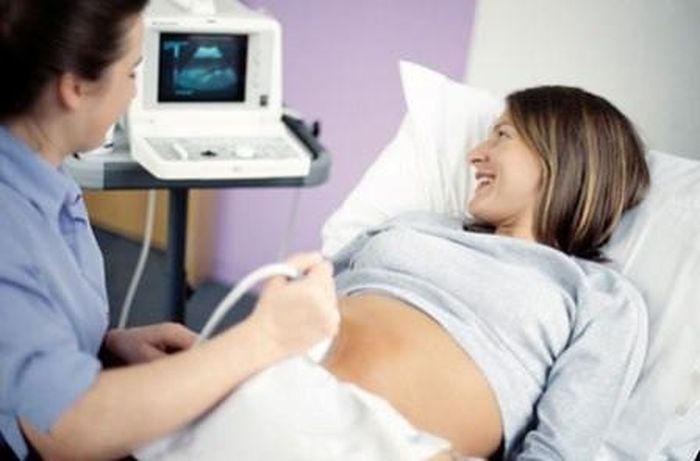 Siêu âm trong thời kỳ mang thai giúp mẹ phát hiện sớm các dị tật bẩm sinh