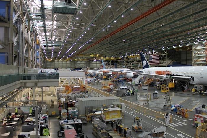 Mặc dù chiếc Boeing 747 và 676 vẫn được sản xuất, hầu hết công suất của nhà máy hiện nay được dòng cho khu vực phát triển Boeing 777 và 787.