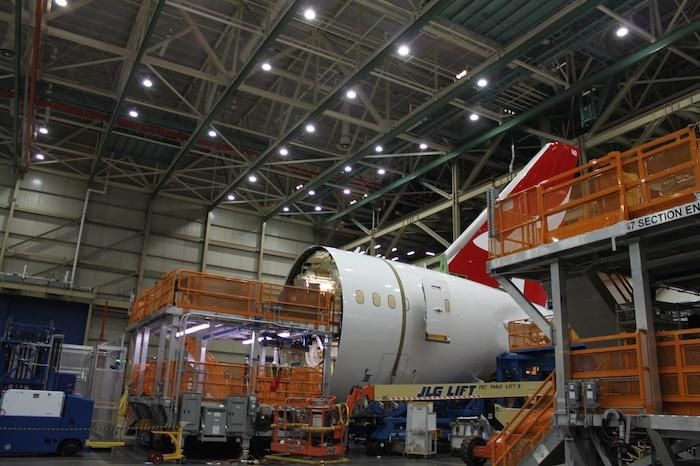 Phần đuôi của một chiếc Quatas Boeing 787-9.