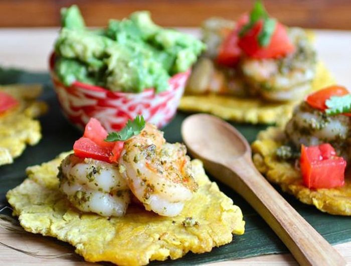  Tostones là một biến thể rất độc đáo và hấp dẫn từ món chuối chiên bình dân mà chúng ta hay ăn 