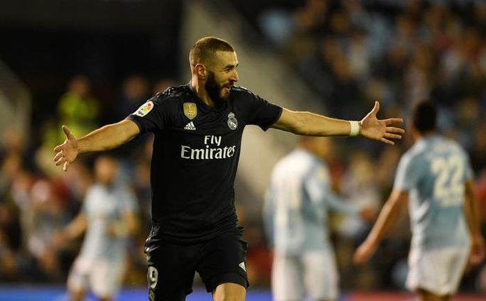 Benzema góp công vào 2 bàn thắng của Real Madrid