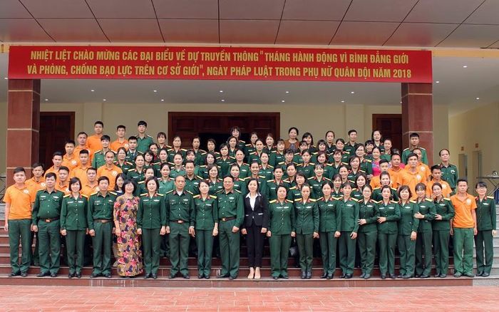 Buổi truyền thông có dự tham gia của lãnh đạo, đại biểu nhiều cơ quan, đơn vị trong và ngoài quân đội