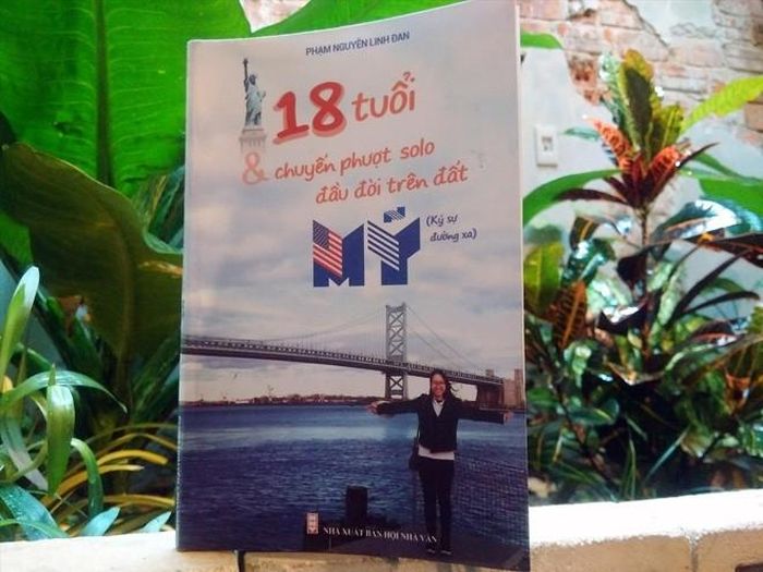 Bìa cuốn sách 