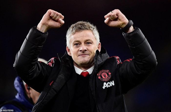  Ole Solskjaer ra mắt M.U hoàn hảo