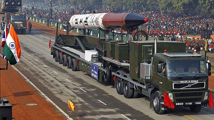 Agni có chiều dài 20m và nặng tới 17 tấn.