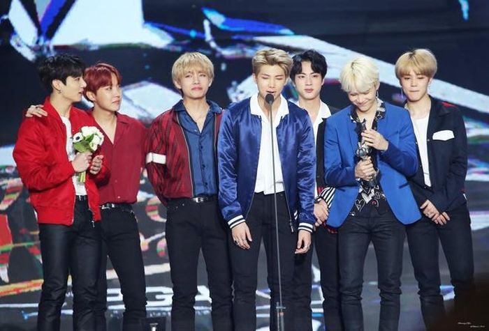 Sau một năm đại thắng, BTS không có bất cứ ca khúc nào lọt top 10.