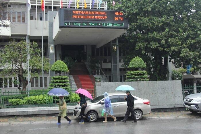  Những ngày này, nhiệt độ ban ngày hầu như chỉ còn 9 độ C.