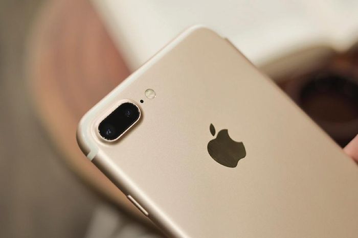 Camera kép chụp xóa phông chuyên nghiệp