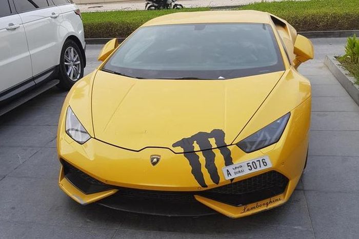 Một du khách người Anh đã phải xoay xở số tiền lên đến 47.000 USD sau khi nhận vé phạt liên quan đến chiếc Lamborghini.