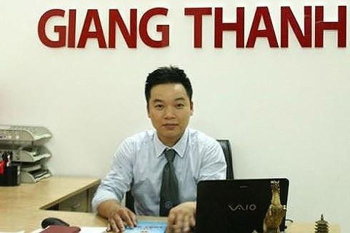 Luật sư Giang Hồng Thanh, Trưởng VPLS Giang Thanh Đ/c: Số 197 phố Đặng Tiến Đông, Trung Liệt, Đống Đa, Hà Nội; ĐT: (04) 39908358 - 090.2989998.