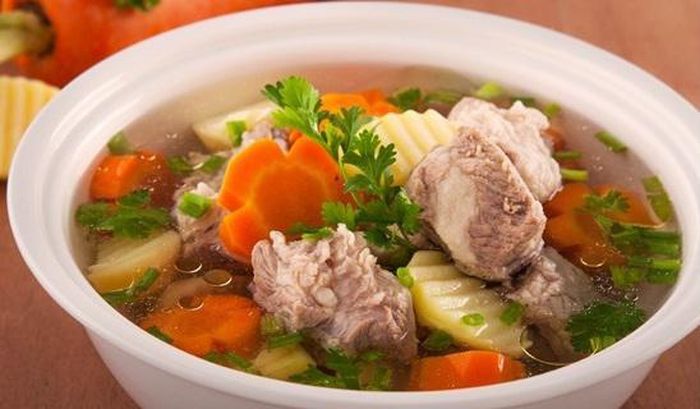 Chất hemoglobin trong cà rốt khi gặp natri trong cơ thể sẽ biến thành methemolobine – chất có thể khiến bạn bị ngộ độc. Ảnh minh họa: Internet