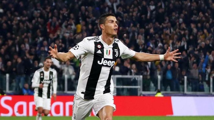 Ở tuổi 34, một mình Ronaldo vẫn đang gánh Juventus