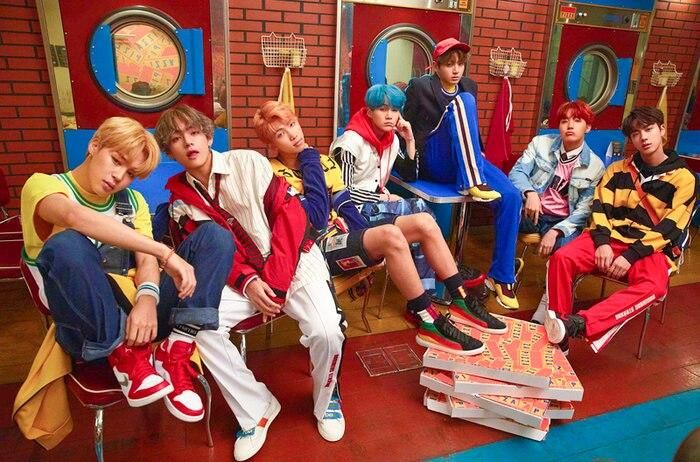 Thành tích của BTS vô cùng đáng nể.